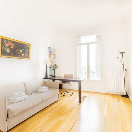 Exceptional - 3br-7p- Auteuil Apartment Paris